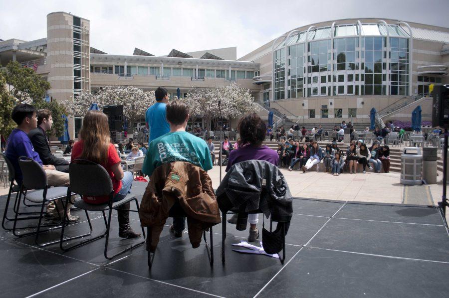 A.S. Presidential candidate Caesar Feng addressed students at the debate, held in Price Center Plaza on Tuesday afternoon.
