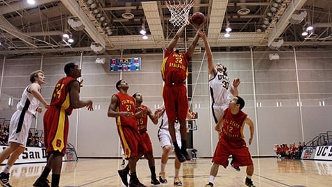 Tritons Fall to 1-5 in CCAA Conference Play