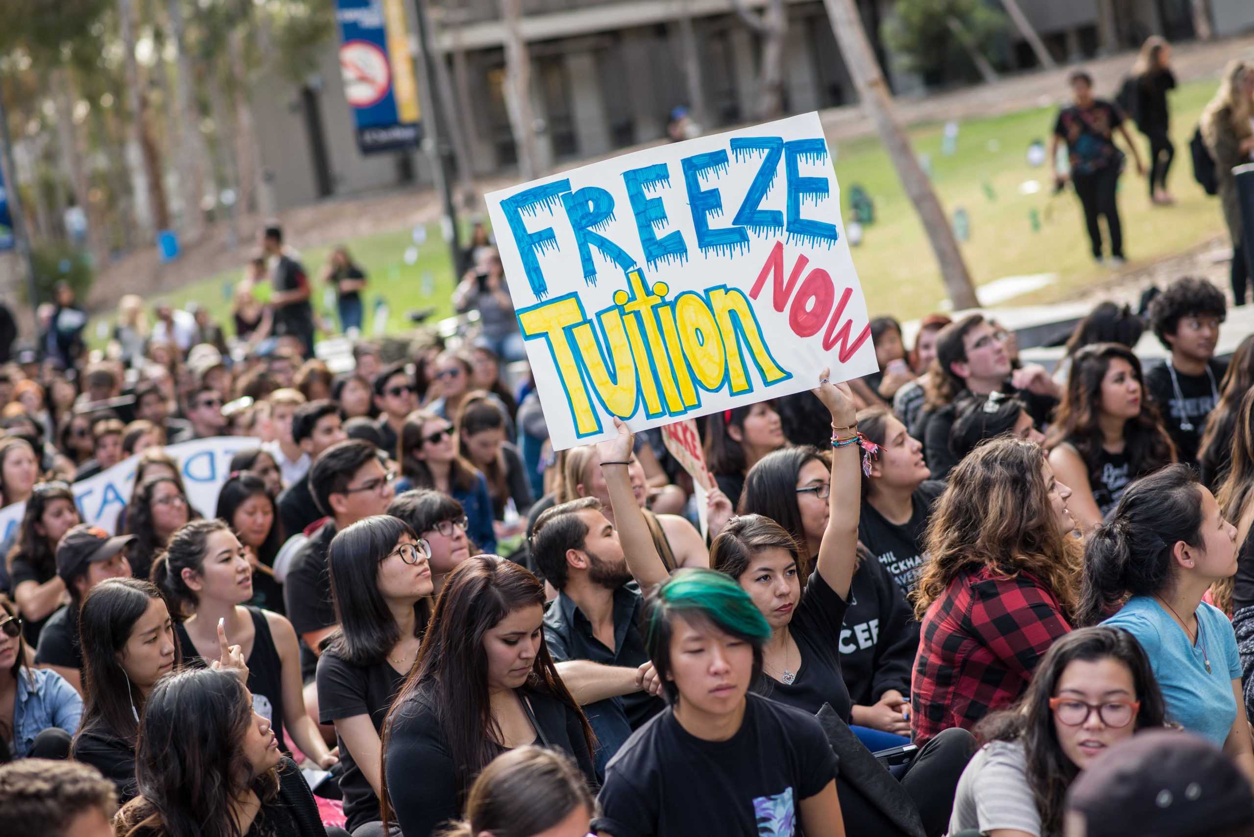 Students protest tuition in 2014 when the UC Regents were considering a 5% increase. | Photo by Cory Wong/Guardian