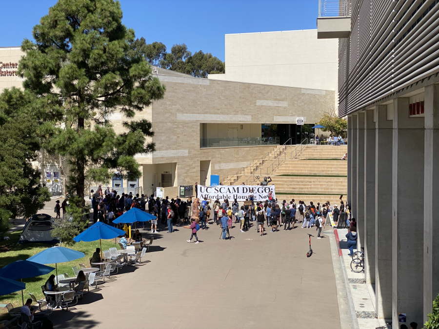 Students Organize Housing Justice Rally in front of Geisel Library