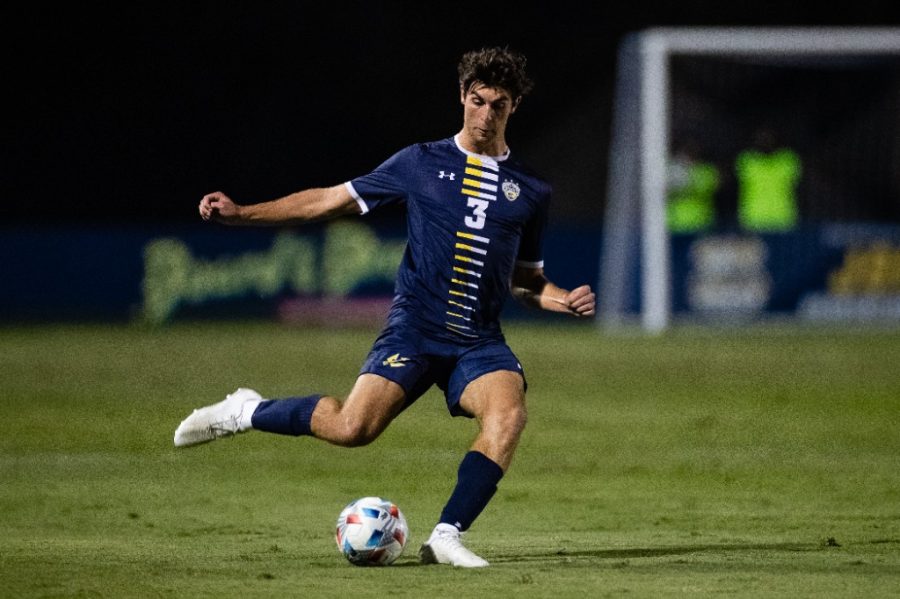 UCSD Men’s Soccer Falls 2–0 to Anteaters