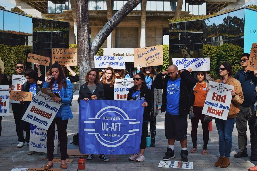 UC-AFT+Faculty+rally+outside+Geisel+in+Feb.+2020.+Tanya+Bharatula+%7C+The+UCSD+Guardian