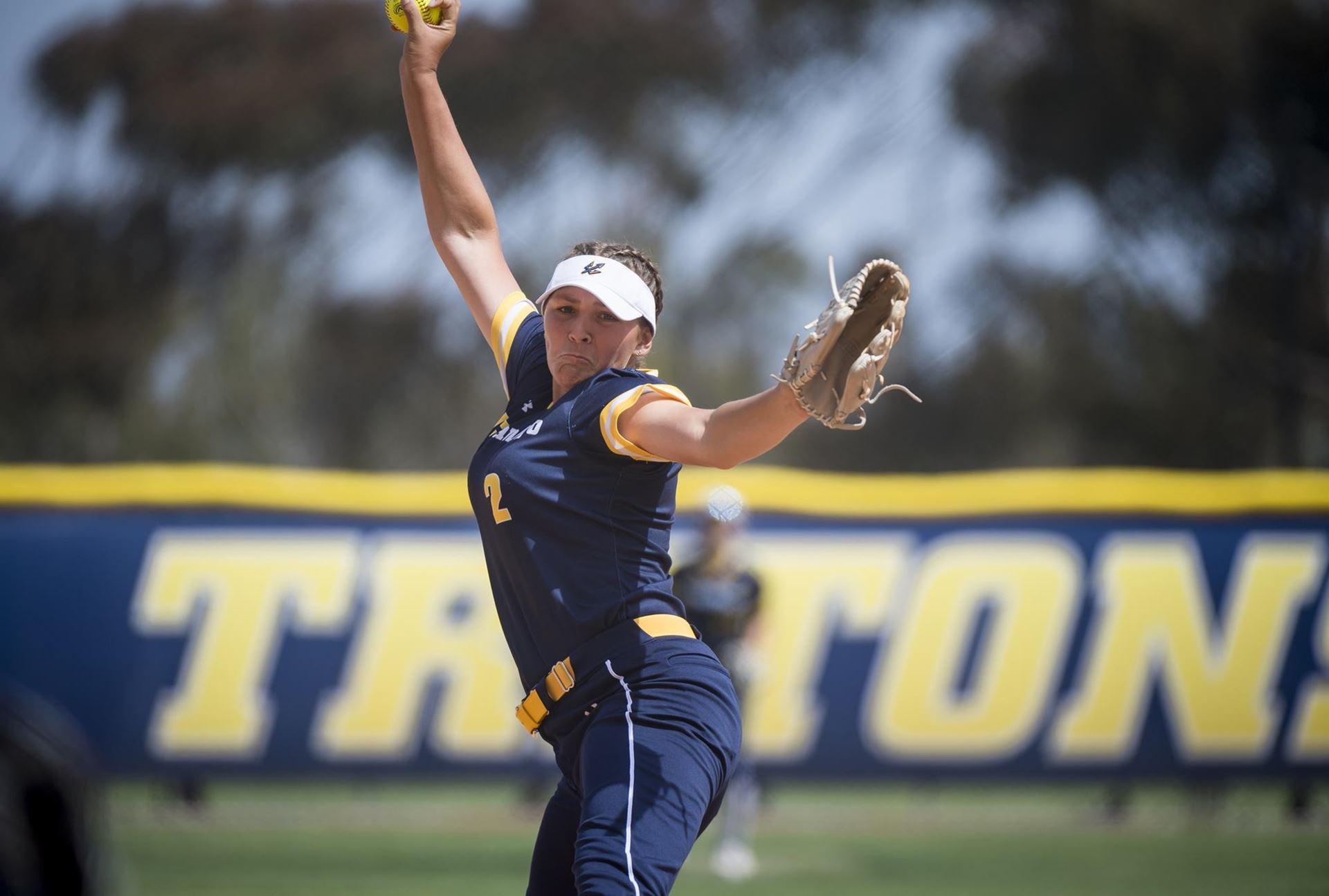 Tritons’ Cecil Shuts Out Hawaii in Series-Opening Win