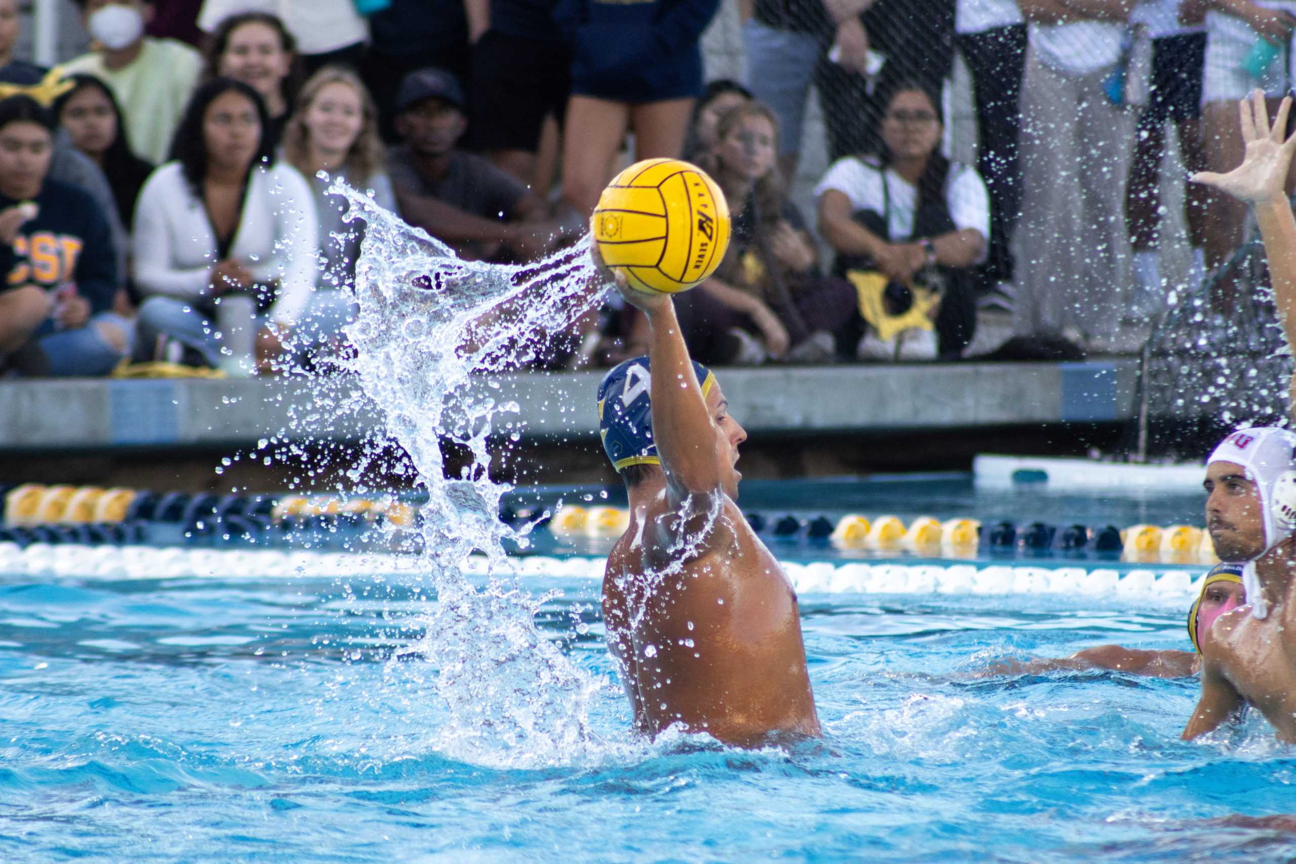 Men’s Water Polo Falls Just Short in Battle of the Kings Match