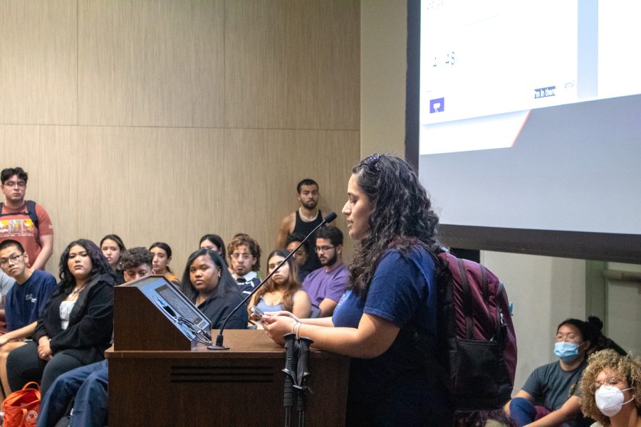 Students Protest Against AS Measure to Cut The Budget of the Office of Equity, Diversity, and Inclusion