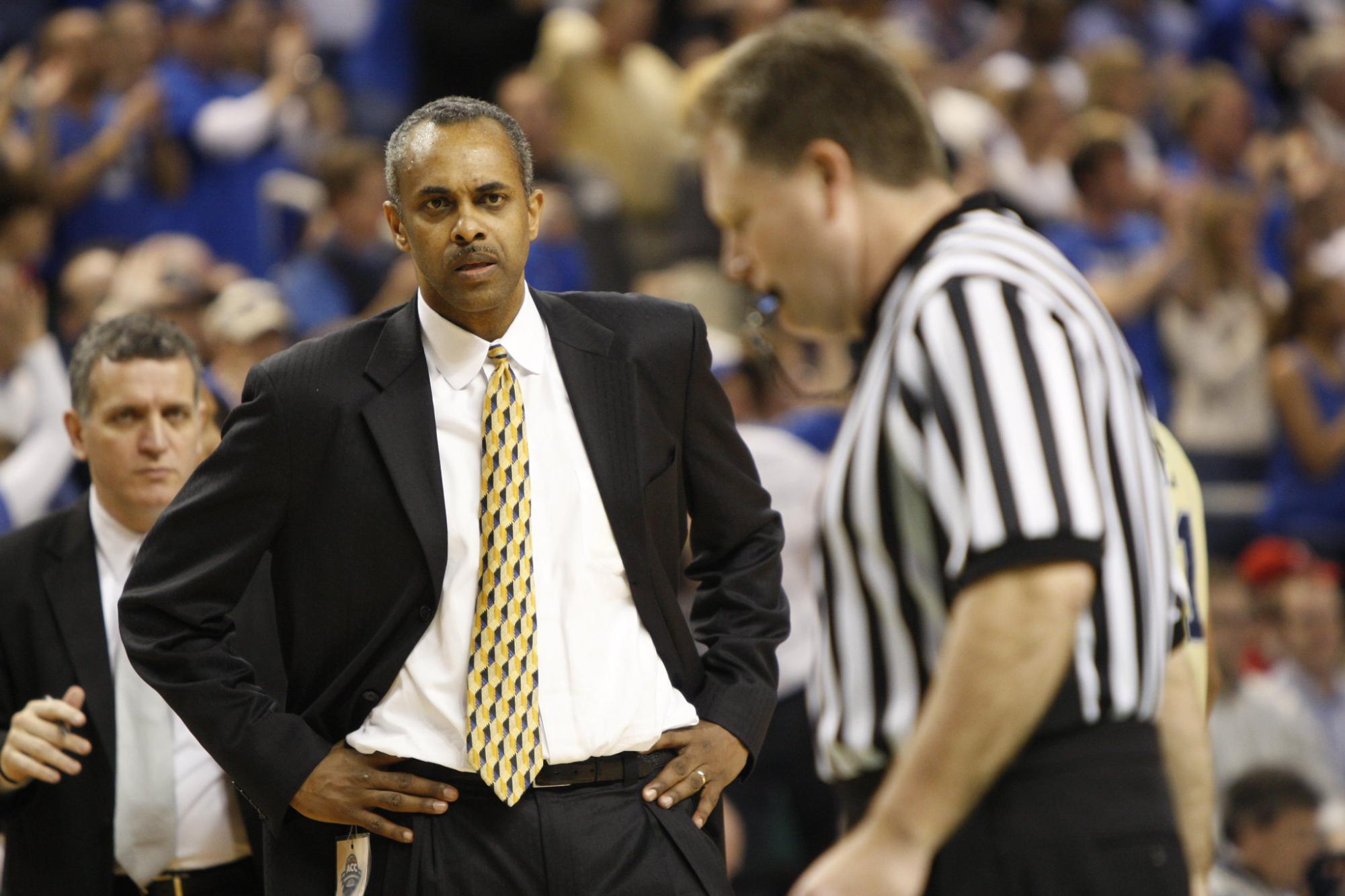 Suit Game The Case for Formal Attire on NBA Sidelines The UCSD Guardian