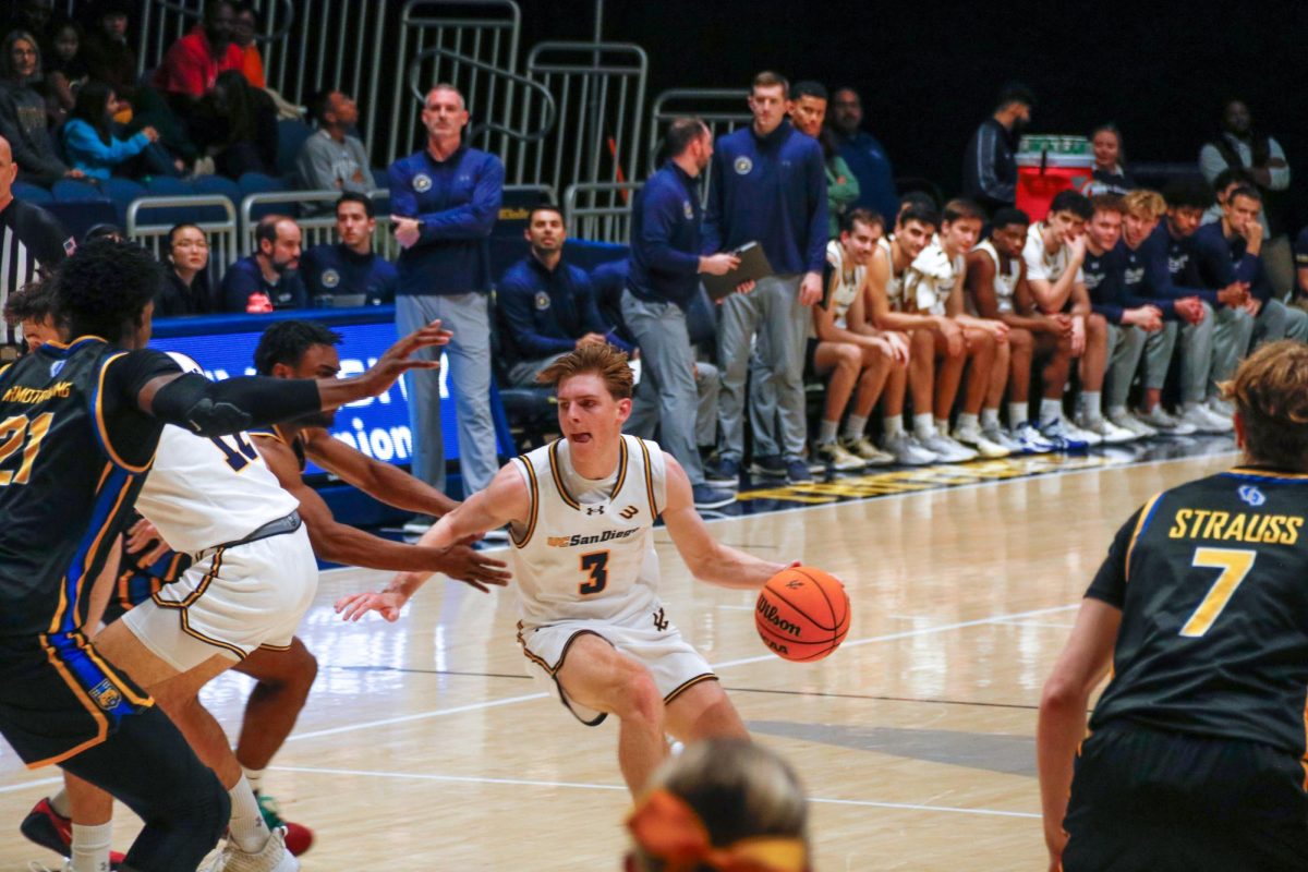 Men’s basketball downs Highlanders ahead of Irvine clash