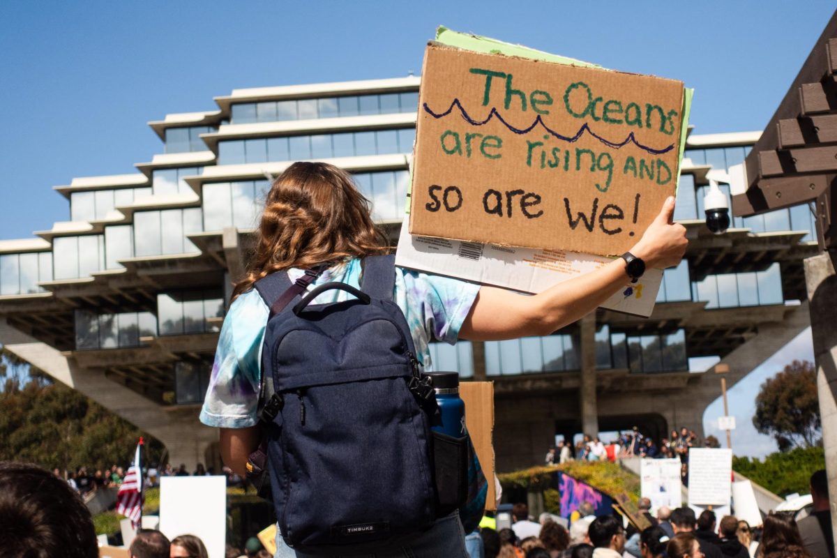 Scientific community holds Stand Up for Science rally at UCSD