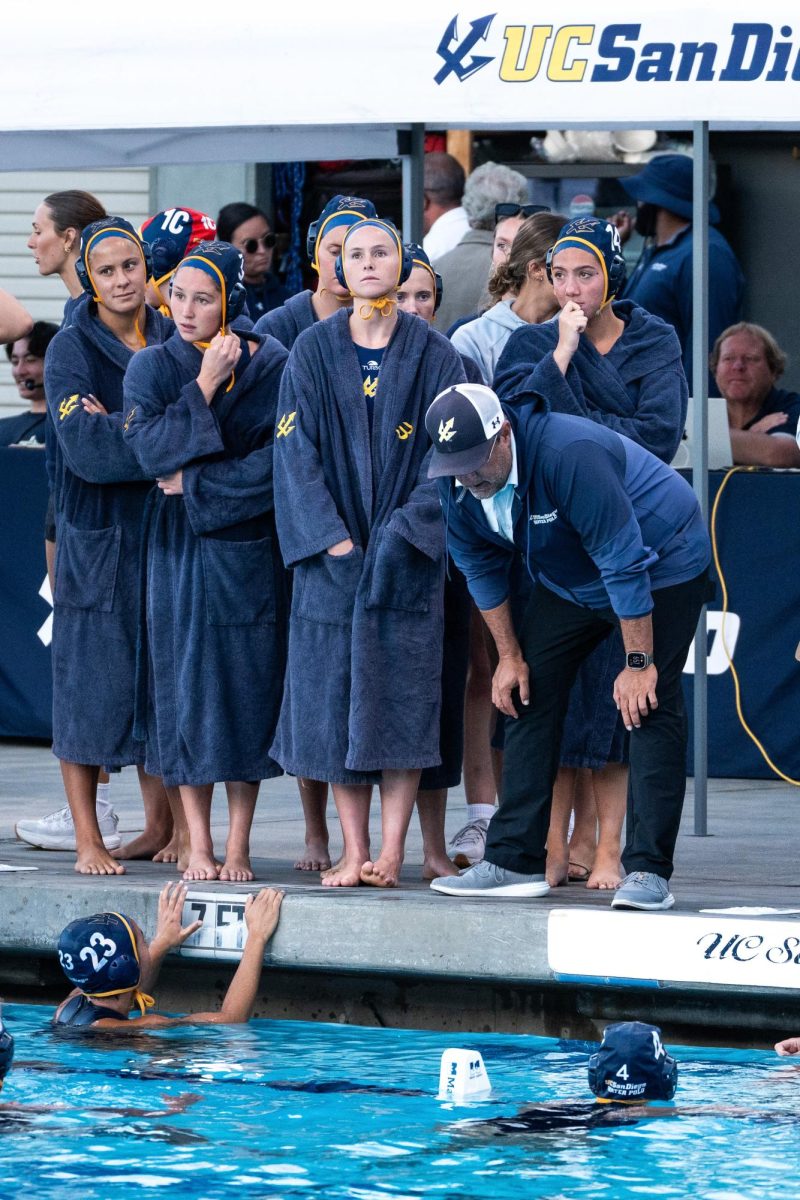 Women’s water polo head coach Brad Kreutzkamp announces retirement