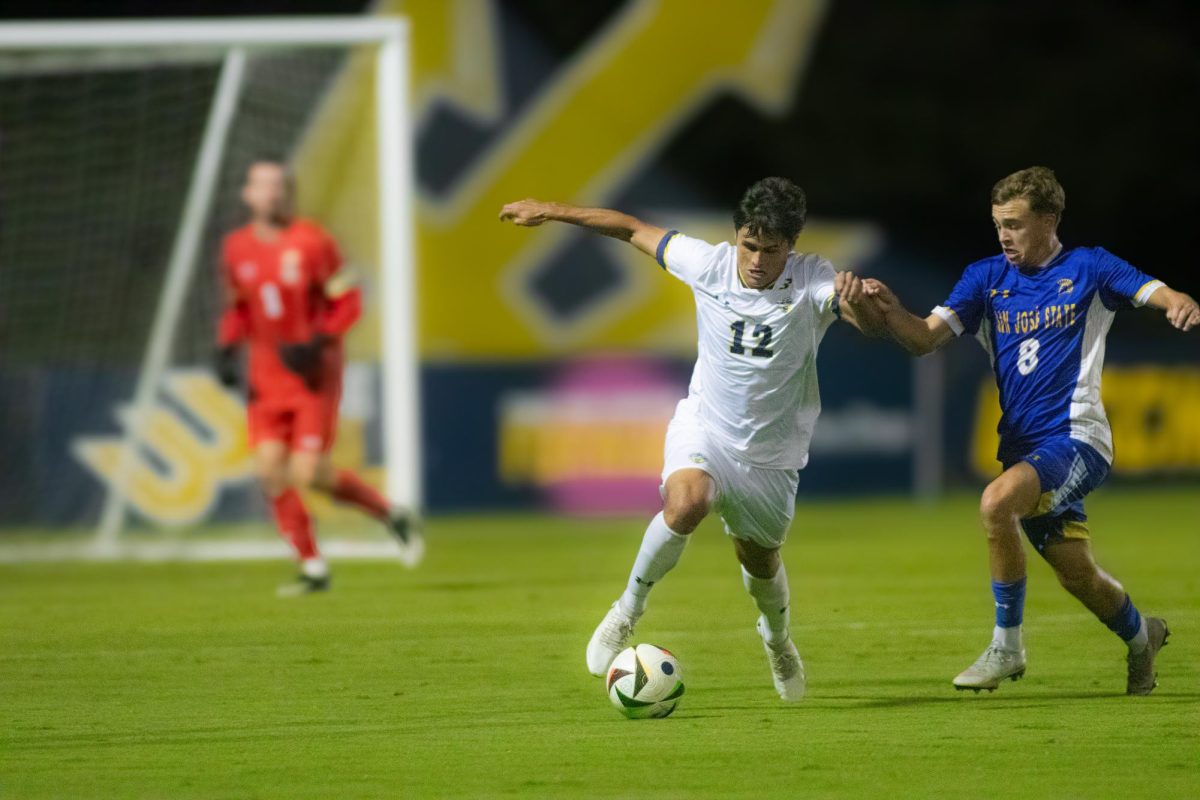 Men’s soccer extends winless streak to 12 after 3-0 loss to SJSU