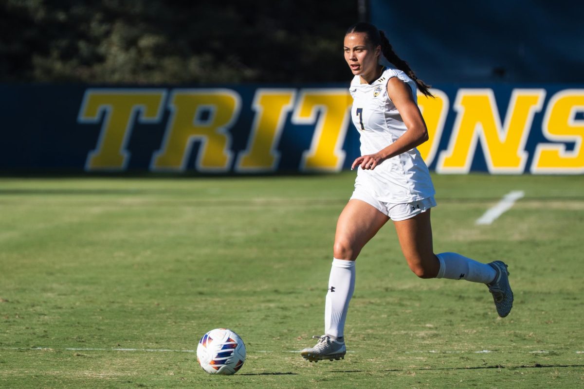 10-19-25 Women's Soccer - Thomas Murphy-15