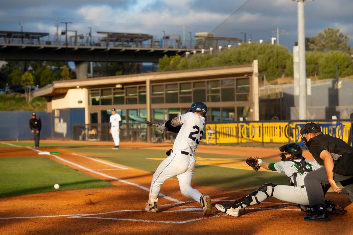 Baseball clutches 10-9 win against Hawai’i