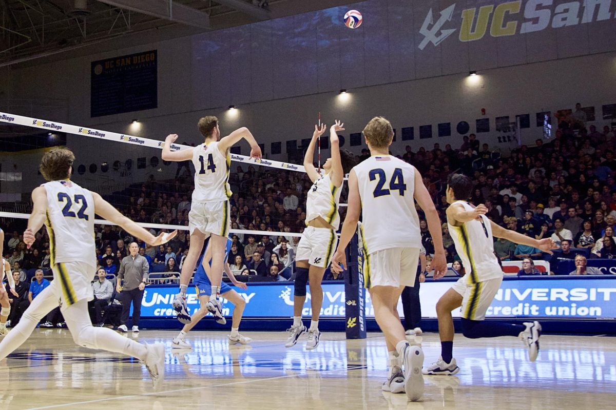 No. 13 men’s volleyball falls in 4 sets to No. 3 LBSU
